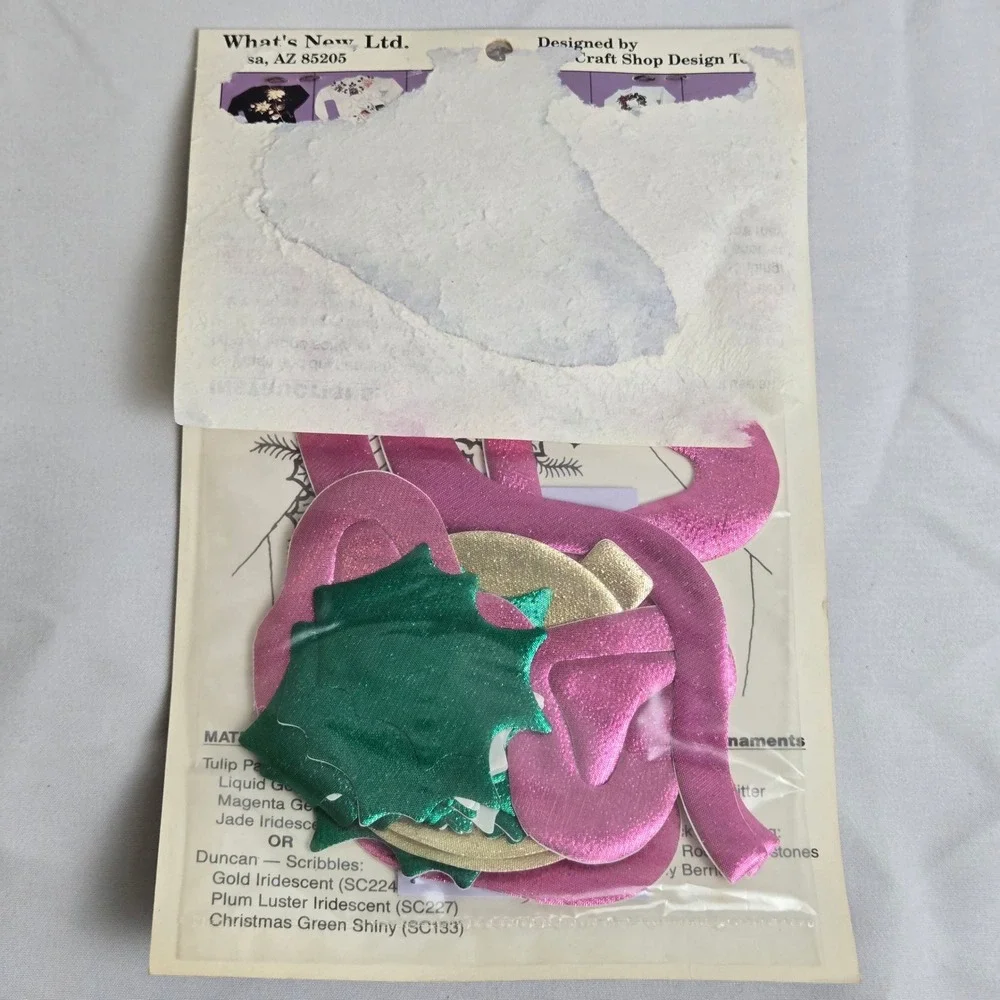 Lot of 4 What's New Ltd Glitzy Shirts Iron On Applique Kits New Sealed Vintage